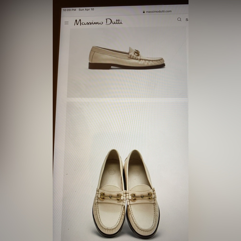 Massimo Dutti loafers NWT, off white, wooden stack heel.